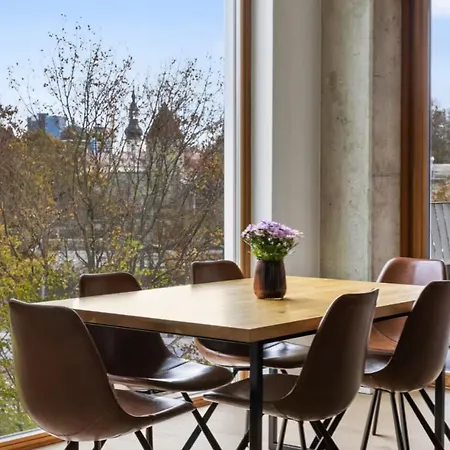 شقة Luxury Penthouse In Area, Balcony & Parking تالين