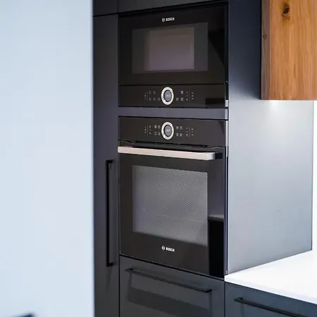 Luxury Penthouse In Area, Balcony & Parking Korter