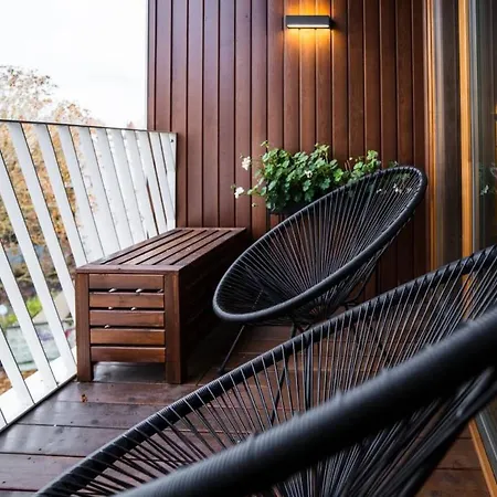 Luxury Penthouse In Area, Balcony & Parking Korter