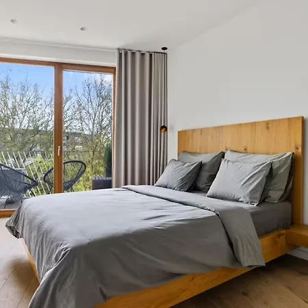 Korter Luxury Penthouse In Area, Balcony & Parking Tallinn