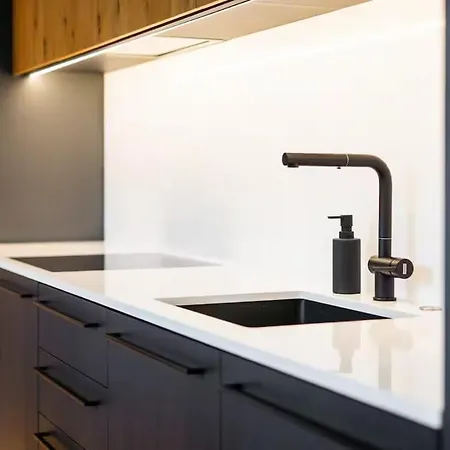 Luxury Penthouse In Area, Balcony & Parking Tallinn