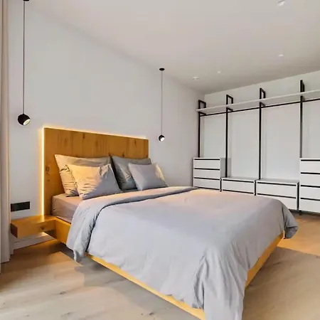 Korter Luxury Penthouse In Area, Balcony & Parking Tallinn