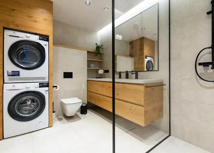 Apartman Luxury Penthouse In Area, Balcony & Parking