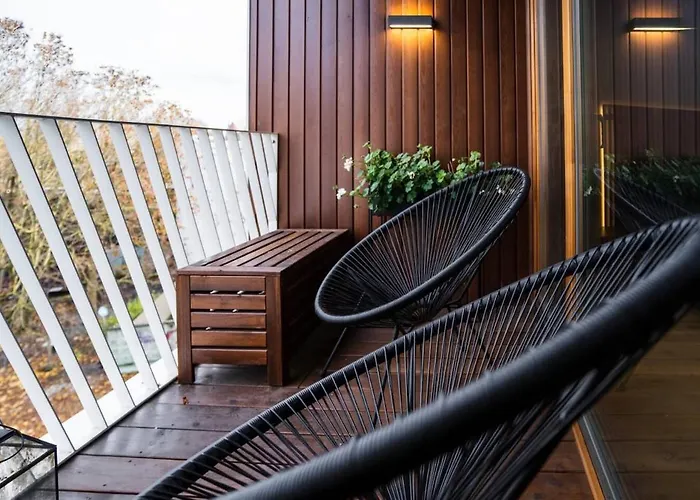 Luxury Penthouse In Area, Balcony & Parking Korter