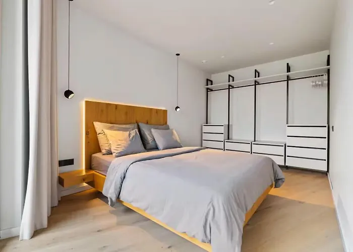 Korter Luxury Penthouse In Area, Balcony & Parking Tallinn